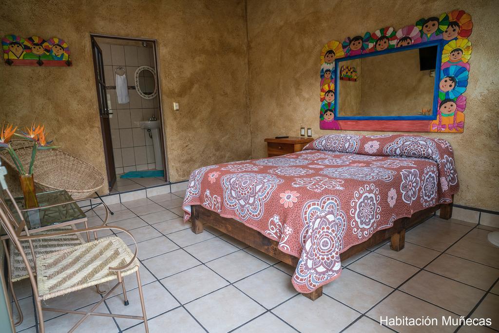 Hotel Flor De Cera Tepoztlán Esterno foto