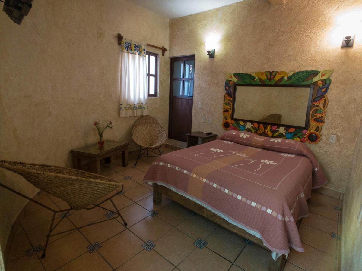 Hotel Flor De Cera Tepoztlán Esterno foto